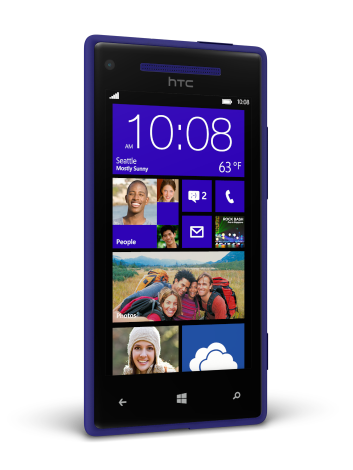 Смартфон HTC 8X поступил в продажу